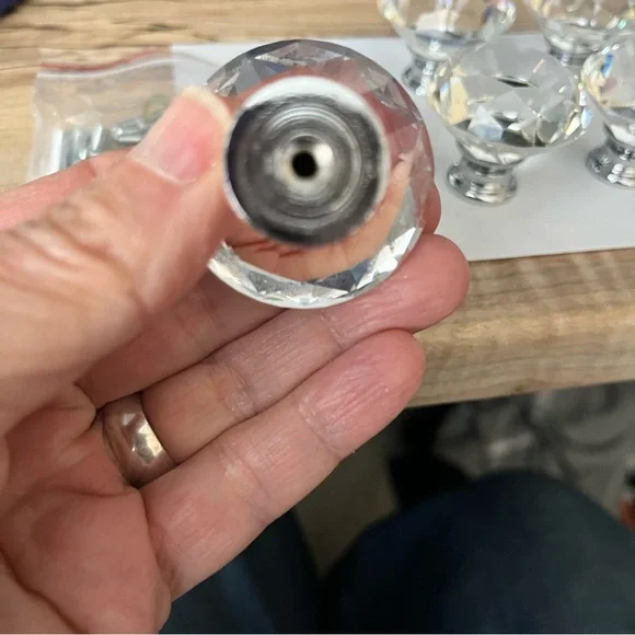 Drawer Pulls set of 8 New - Picture 4 of 6